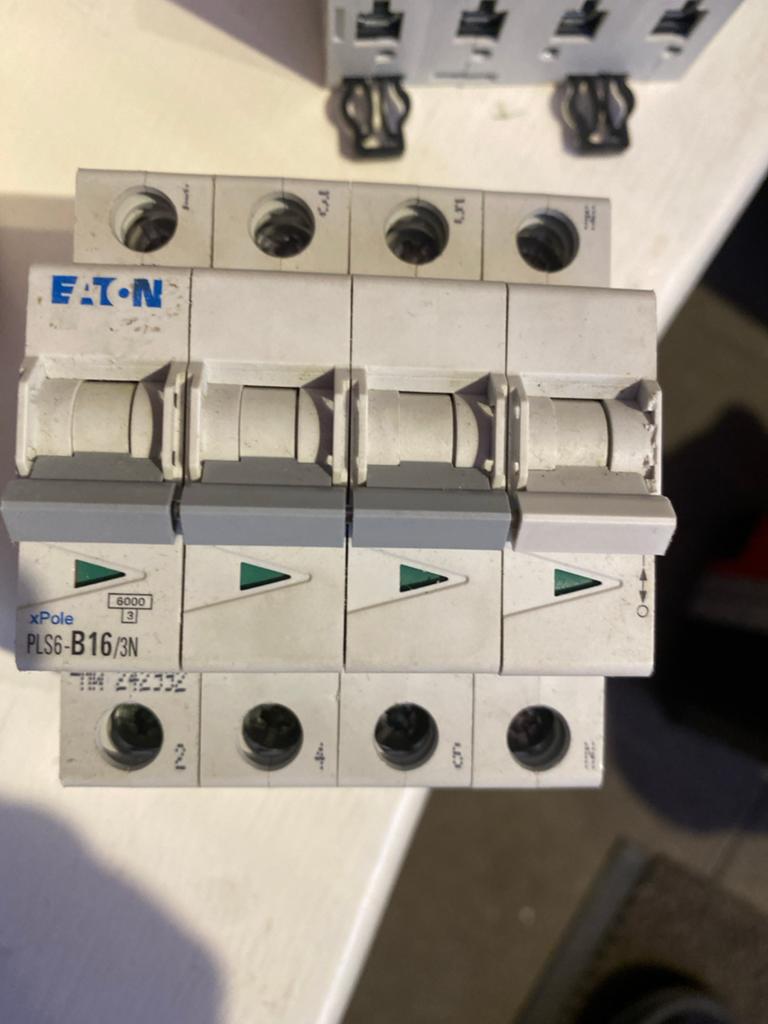 Eaton xPole PLS6-B16/3N automaat - Overbodig na herverdeling, Ophalen of Verzenden, Gebruikt, Overige typen