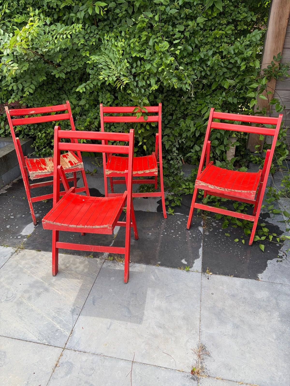 4 Vintage Brocante Rode Houten Klapstoelen, Ophalen