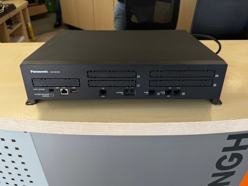 Panasonic KX-NS700NE Hybride IP-PBX Telefooncentrale, Ophalen of Verzenden, Gebruikt, Overige typen