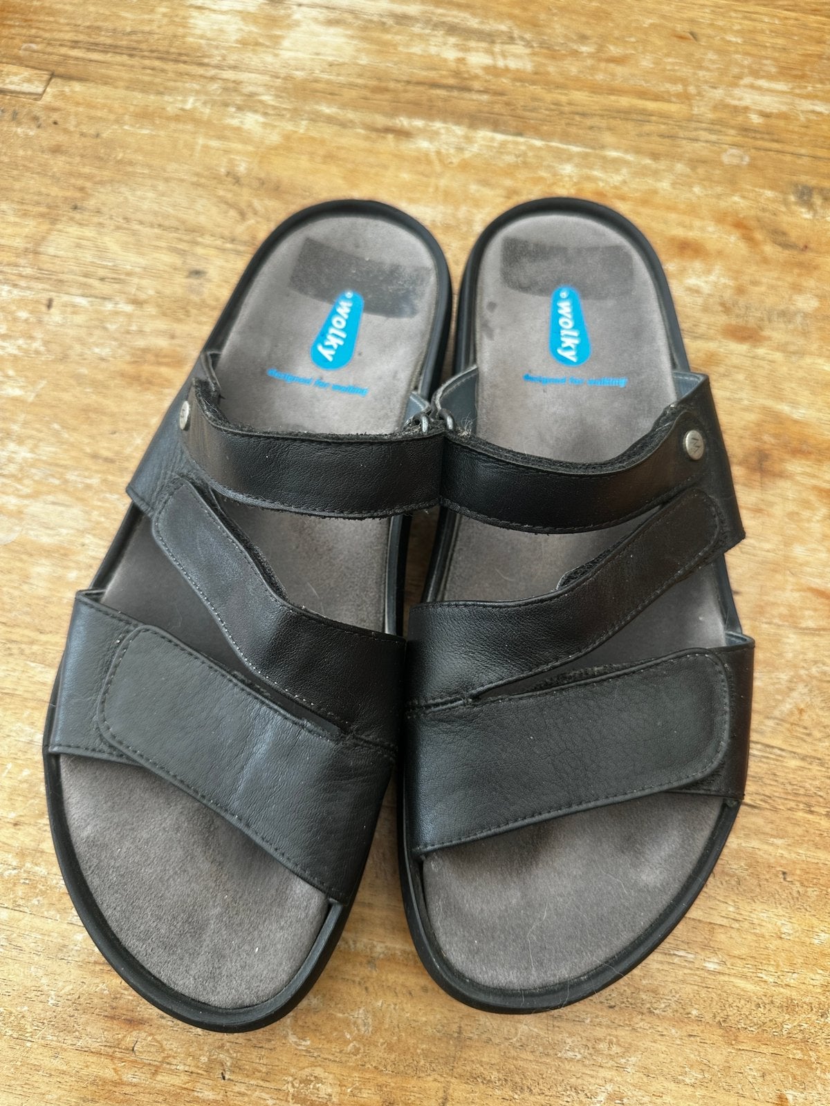 Wolky slippers/sandalen maat 41, Ophalen, Zo goed als nieuw, Zwart, Sandalen of Muiltjes