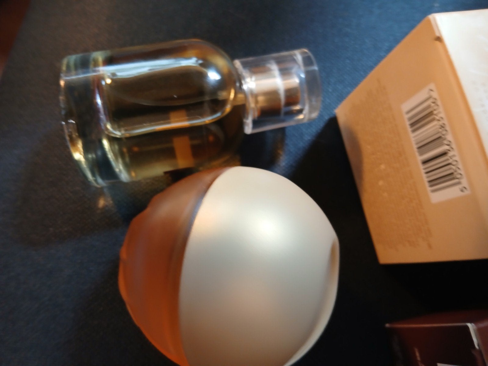 Avon parfum set: Incandessence en Caramapple, Ophalen of Verzenden, Gebruikt