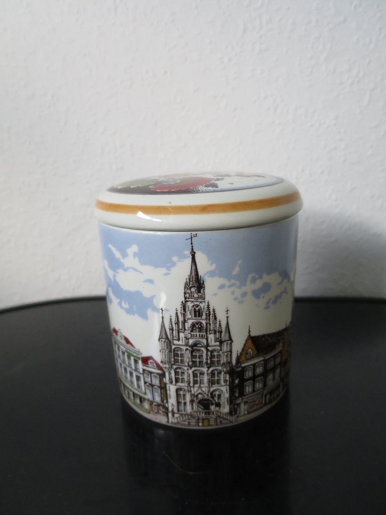 MOOIE PORSELEINEN POT VOOR STROOPWAFELS 12/10,5 CM, Ophalen of Verzenden
