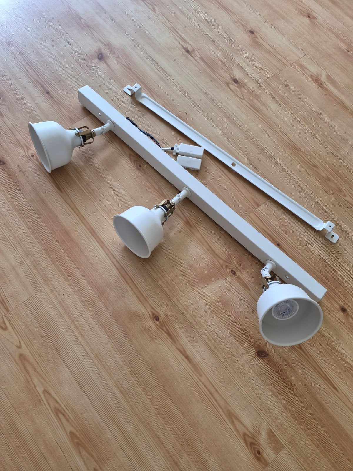 Witte plafondspot met 3 verstelbare spots, Ophalen, Wit, Overige materialen, GU10