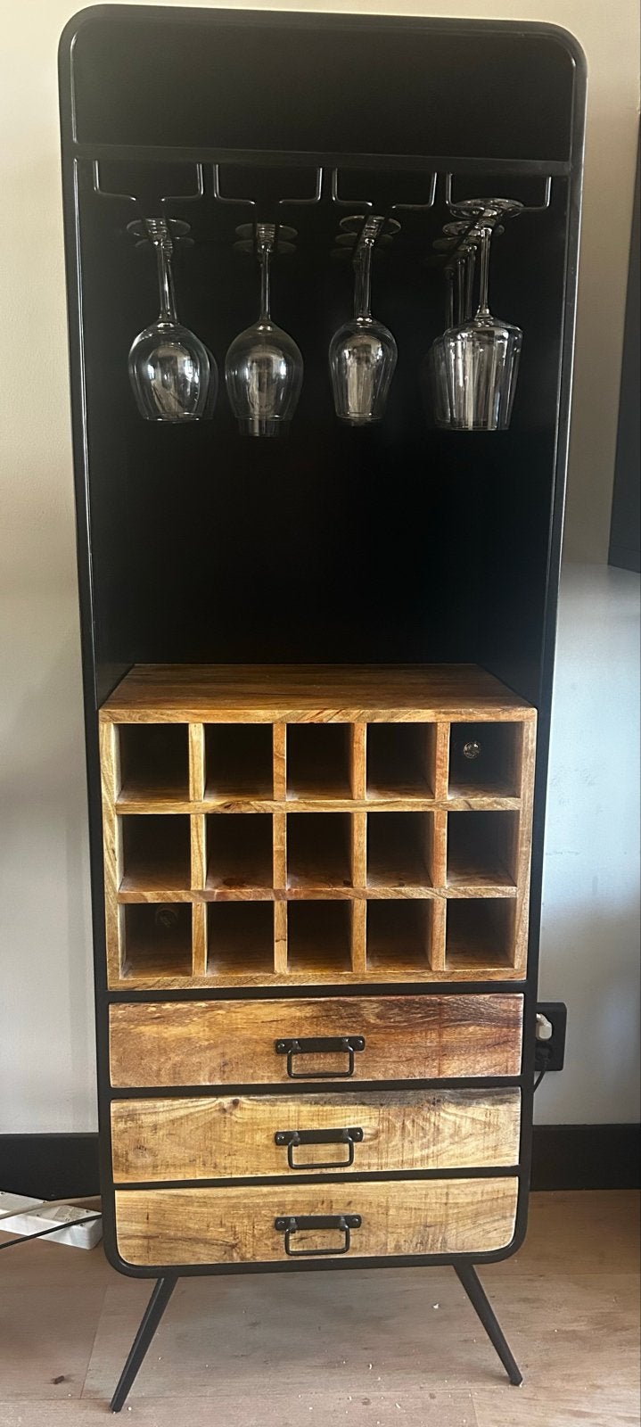 Wijnkast / Barkast Zwart Metaal met Houten Details, Ophalen, Zo goed als nieuw, Metaal, 5 tot 15 flessen