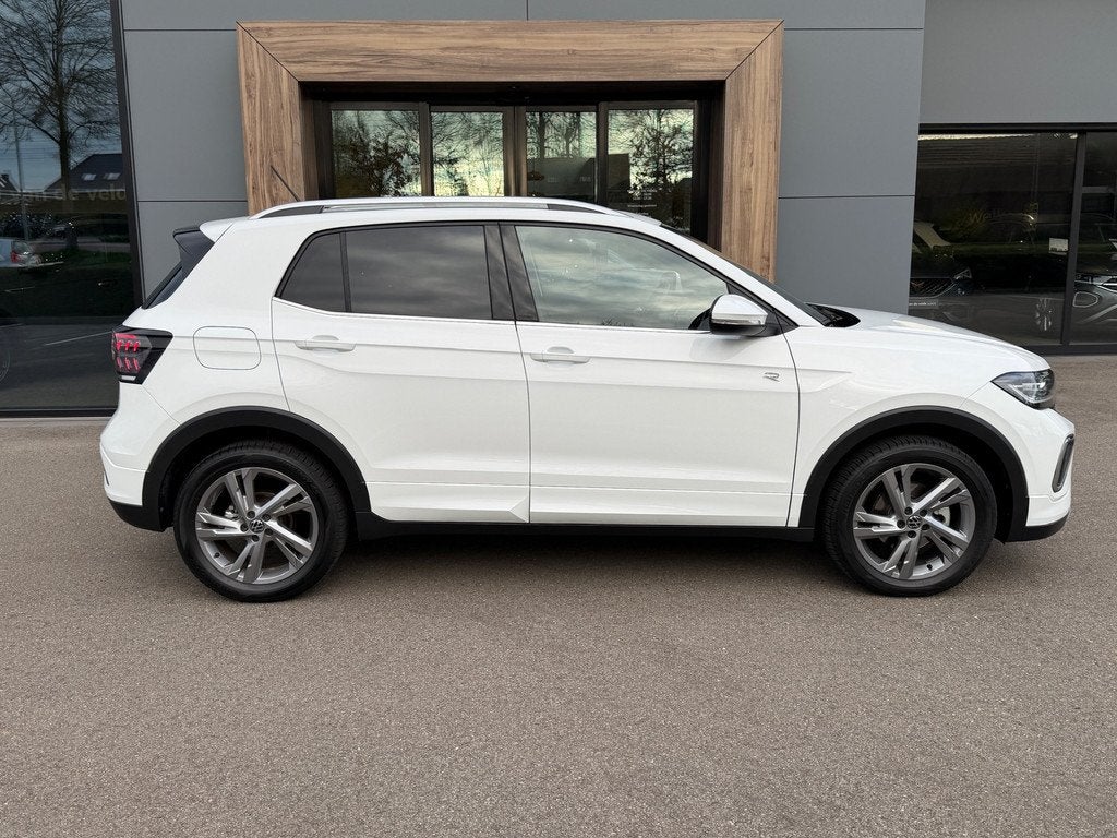 Volkswagen T-Cross 1.0 TSI DSG R-Line | Camera | Trekhaak |, Auto's, Volkswagen, 12 maanden, Gebruikt, Zwart, Wit