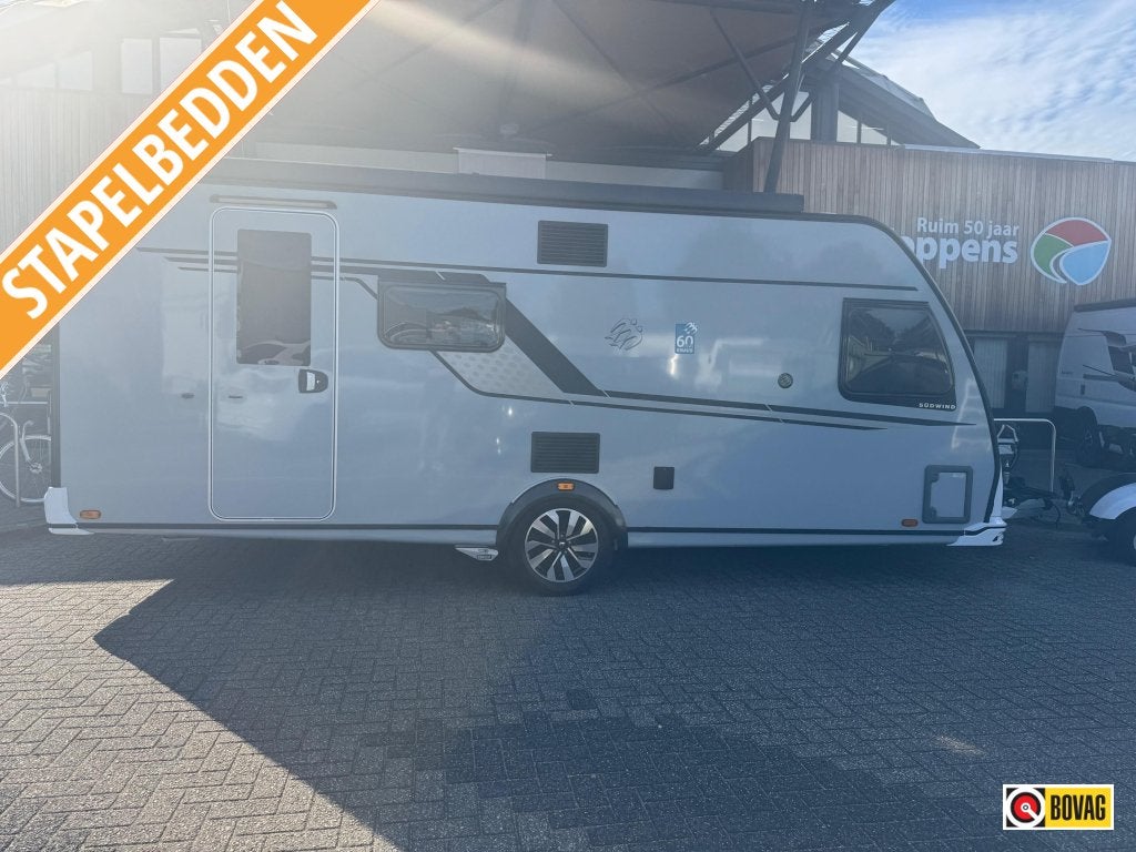 Knaus Sudwind 60 Years 550 FSK 2023 Mover,Airco,Luifel!!, Vast bed, Bedrijf, Treinzit, Fietsenrek