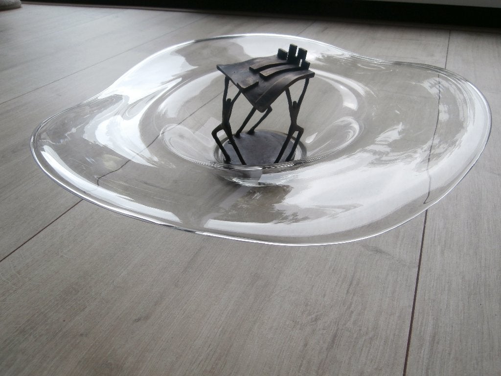 Grote Design Schaal ,,Centerpiece,, met Brons Beeld., Schaal, Ophalen of Verzenden, Overige vormen, Glas