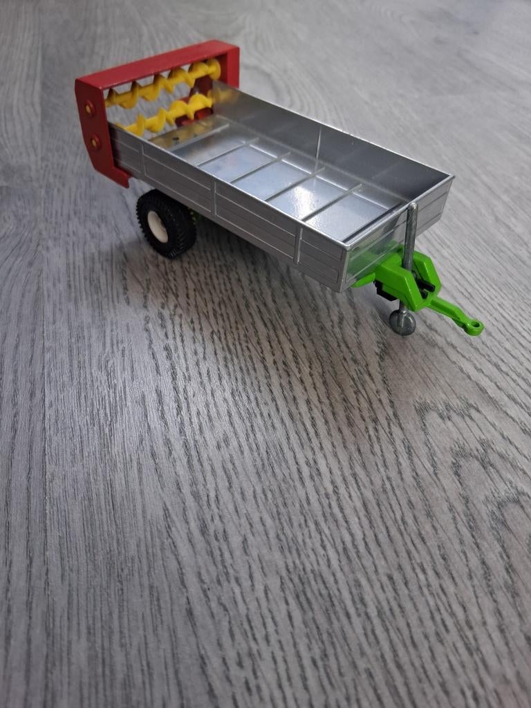 Siku ruige mestwagen, Ophalen of Verzenden, Zo goed als nieuw, Tractor of Landbouw