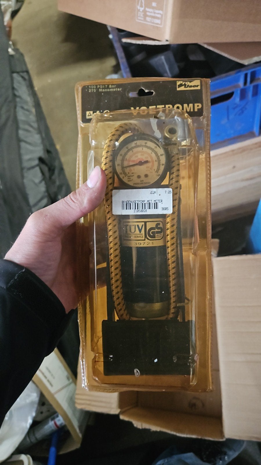 nieuwe voetpomp, Caravans en Kamperen, Ophalen of Verzenden, Zo goed als nieuw