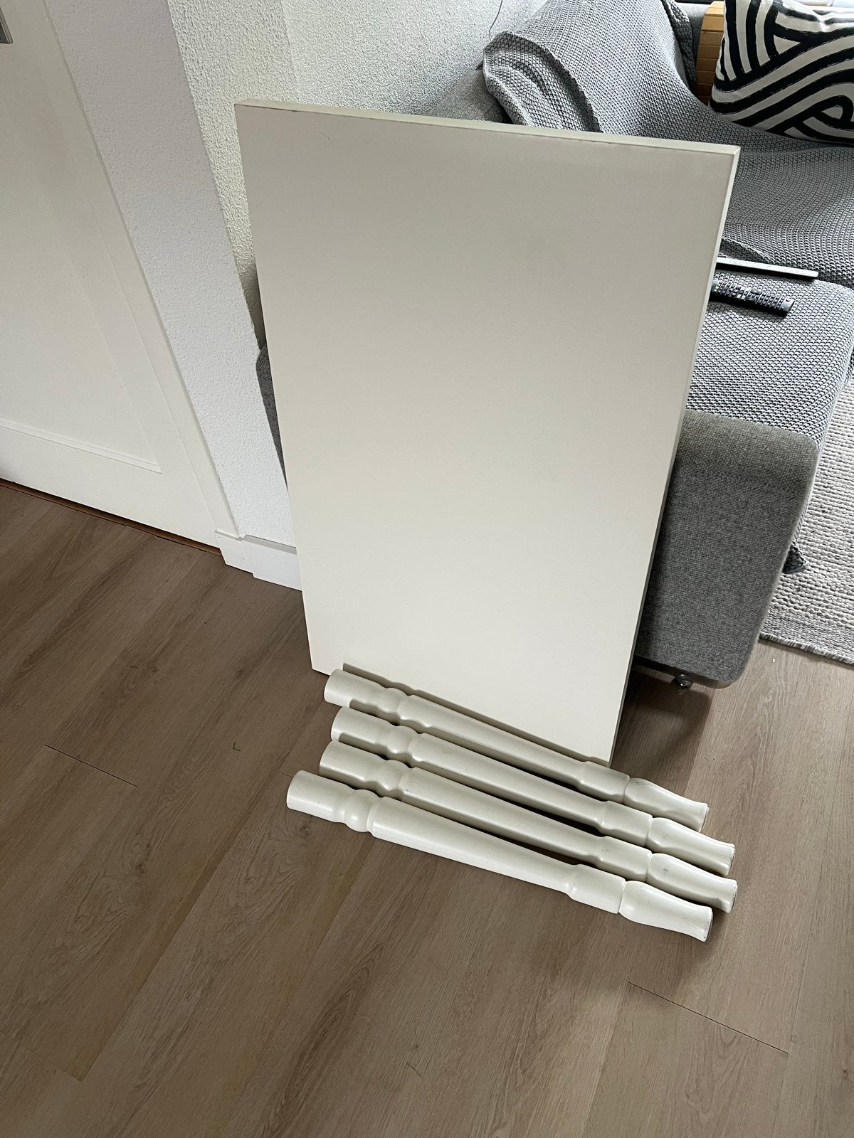 IKEA Vika Amon Tafelblad met poten (60x100 cm), Overige materialen, Gebruikt, Rechthoekig, 50 tot 100 cm