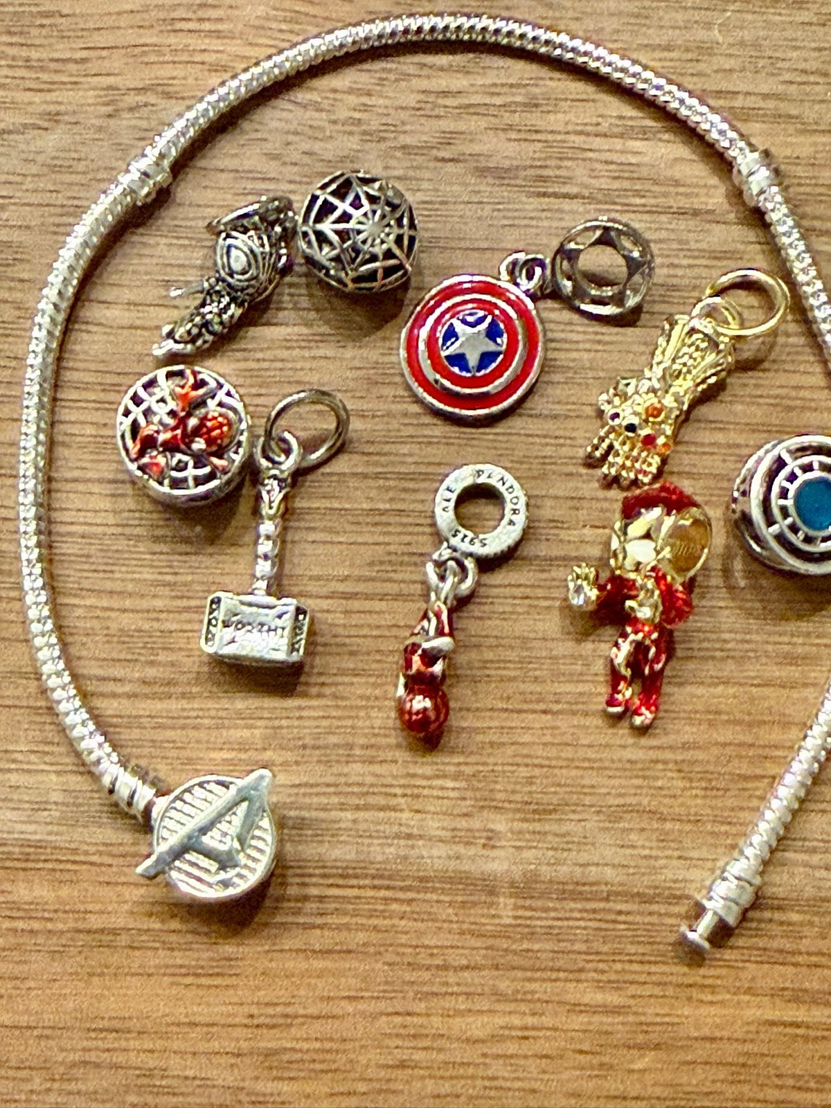 Pandora stijl Marvel armband met superhelden bedels, Overige merken, Nieuw, Ophalen of Verzenden, 4 bedels of meer