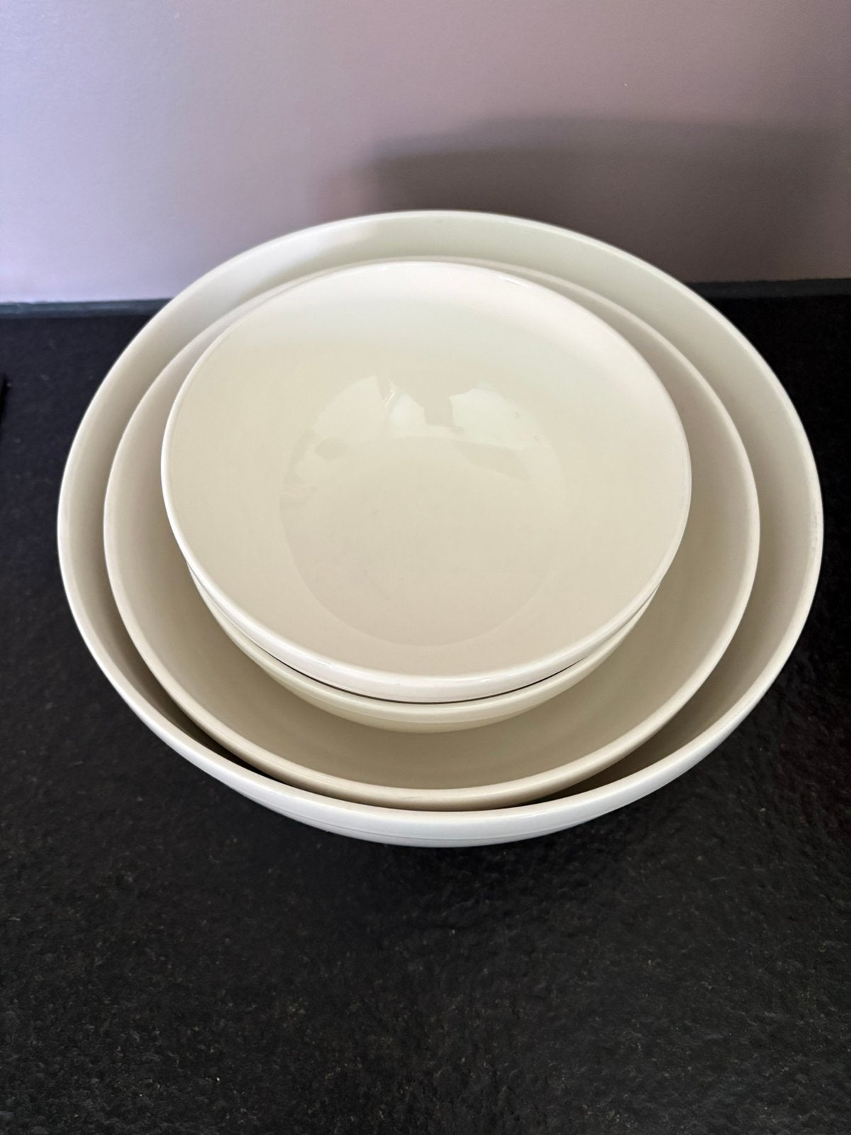 Jamie Oliver Waves servies schaal 24 cm, Ophalen of Verzenden, Zo goed als nieuw, Kom(men), Overige stijlen