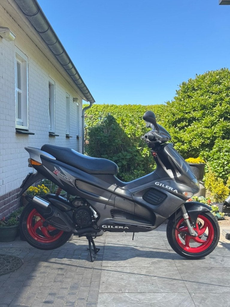 ️Gilera runner 50cc sp pro Brom Nederlands kenteken️, Fietsen en Brommers, Scooters | Piaggio, Niet ingevuld, Niet ingevuld, Niet ingevuld