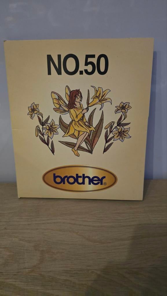 Brother Borduurpatroon CD NO.50 - Fee met Lelies, Ophalen of Verzenden