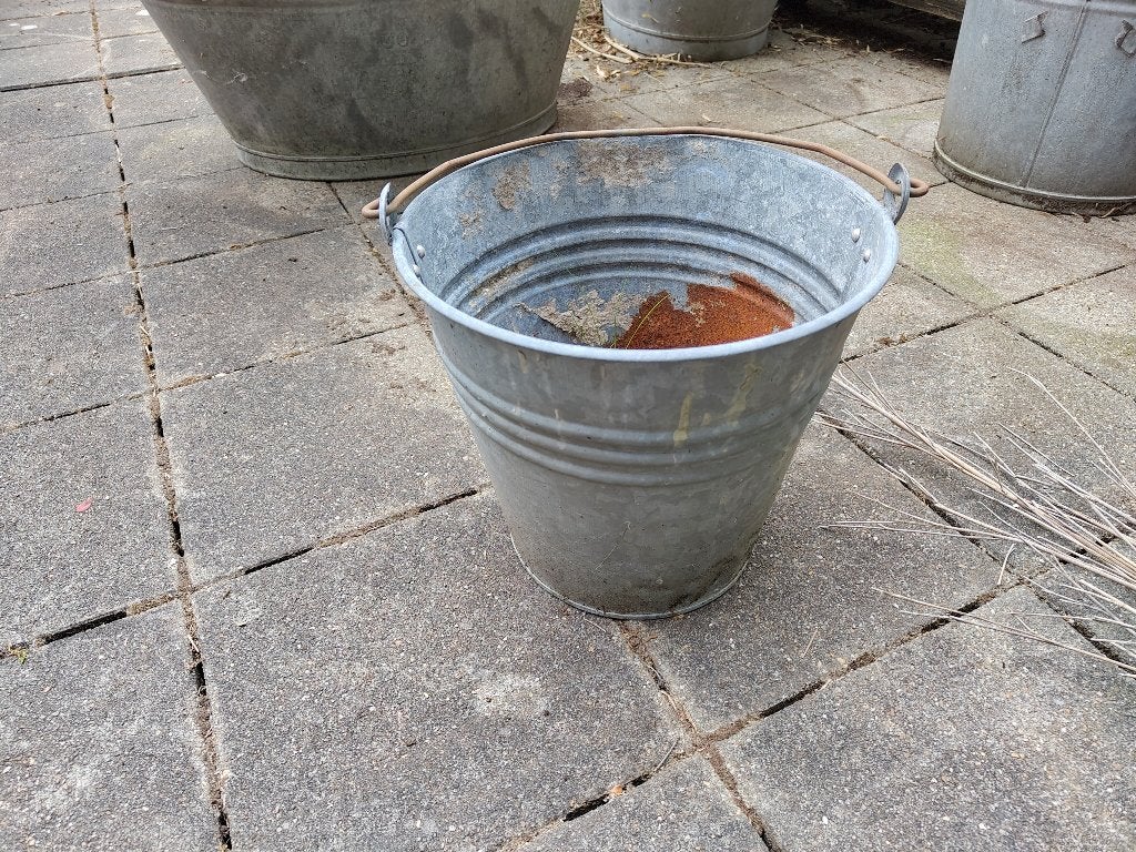 Brocante zinken emmer met hengsel, Ophalen, Gebruikt, Zink, Met handgreep