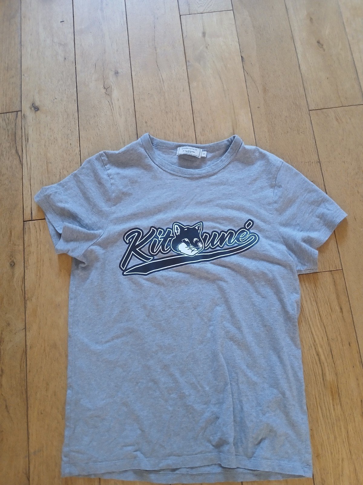 Maison Kitsune shirt - maat S, Ophalen of Verzenden, Zo goed als nieuw, Korte mouw, Maat 36 (S)