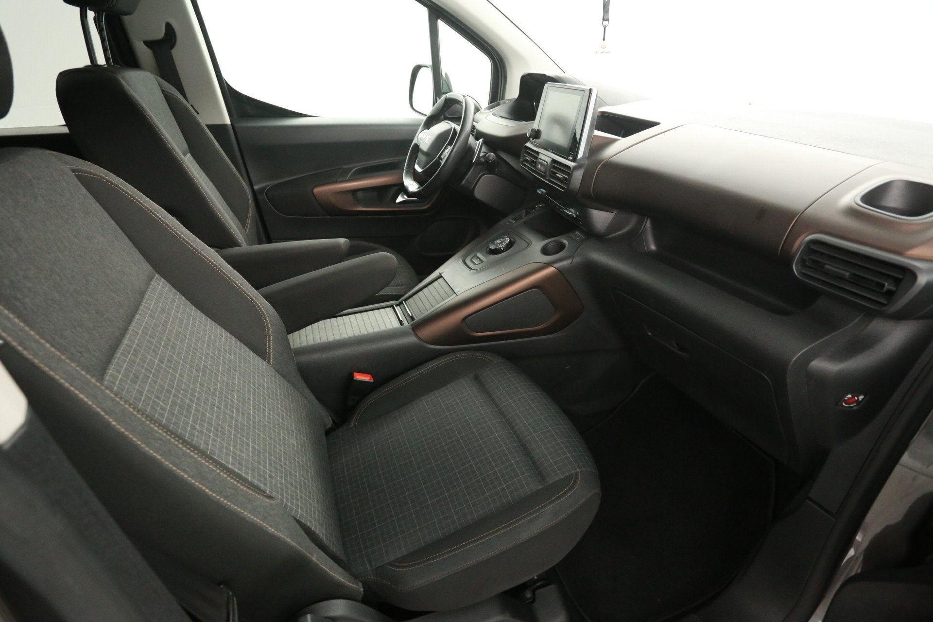 Foto 29 van Peugeot Rifter 1.2 Puretech L2 GT 7p. 131PK | Automaat | Cli