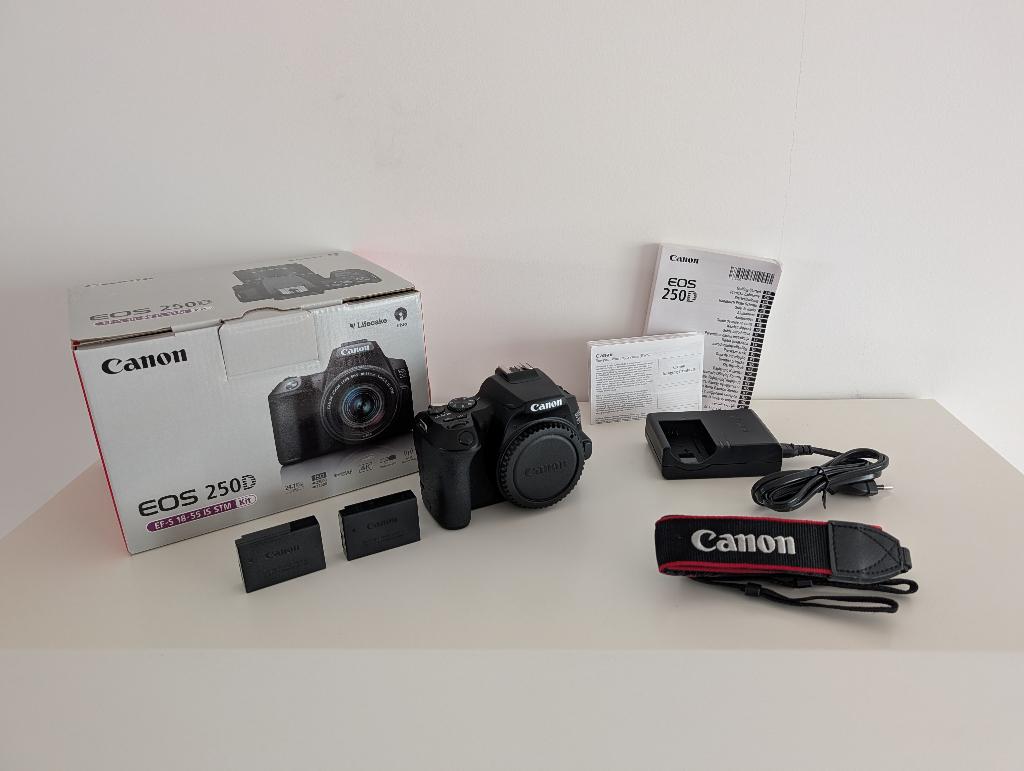 Canon EOS 250D Body, Ophalen, Spiegelreflex, Canon, Zo goed als nieuw