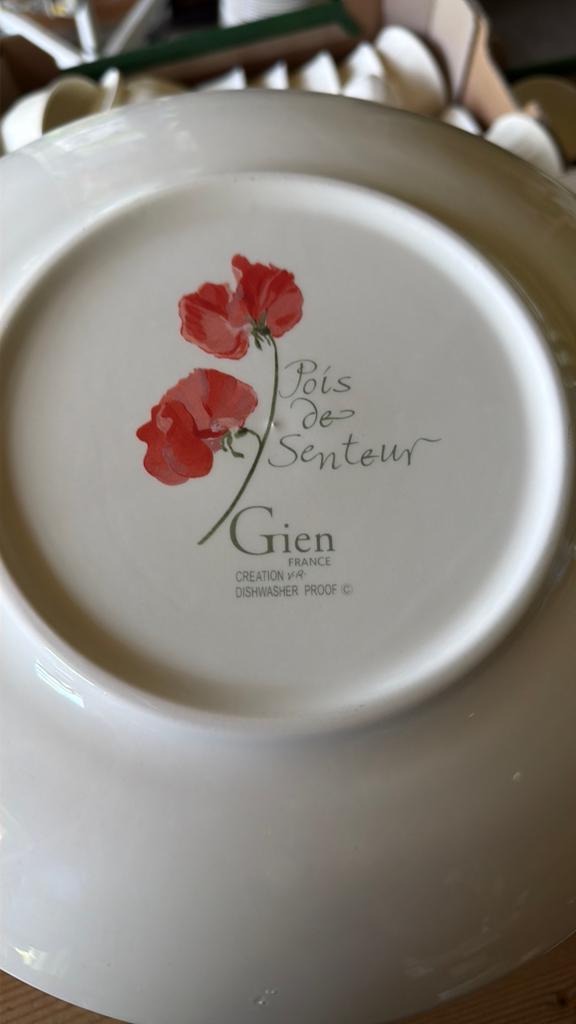 Gien POIS DE SENTEUR, Ophalen of Verzenden, Porselein, Overige stijlen, Bord(en)