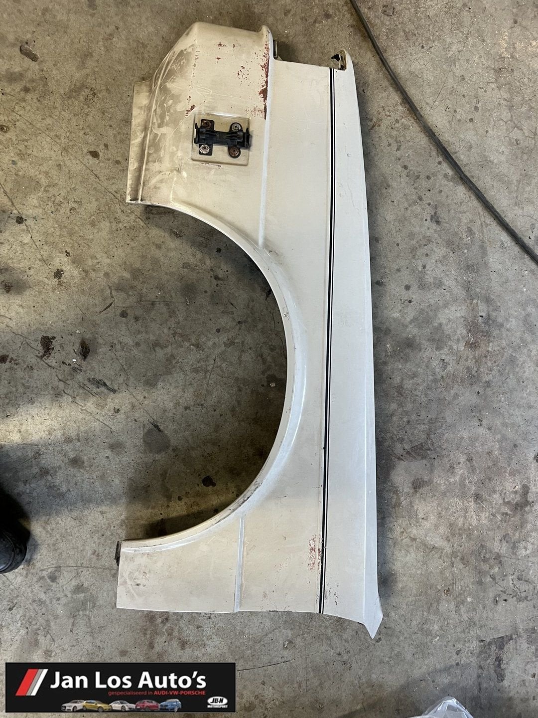 Audi 80 B2 vfl typ 81  voorscherm spatbord spatscherm links, Ophalen, Gebruikt, -, Links