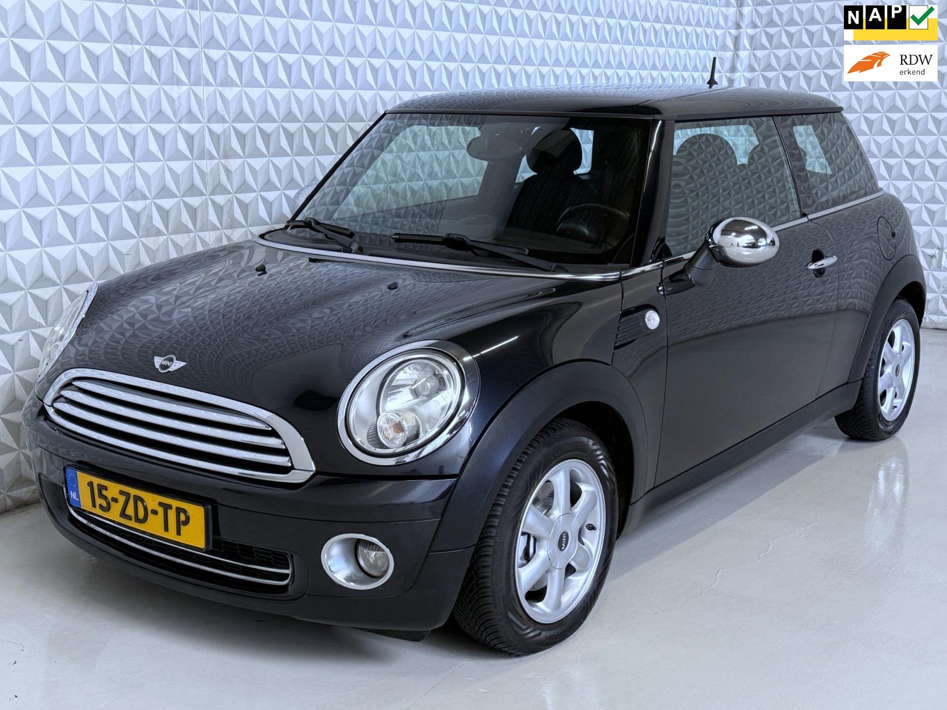 Mini Mini 1.6 Cooper in nette staat! AIRCO / 145.000km (2008, Auto's, Mini, Voorwielaandrijving, Start-stop-systeem, Gebruikt