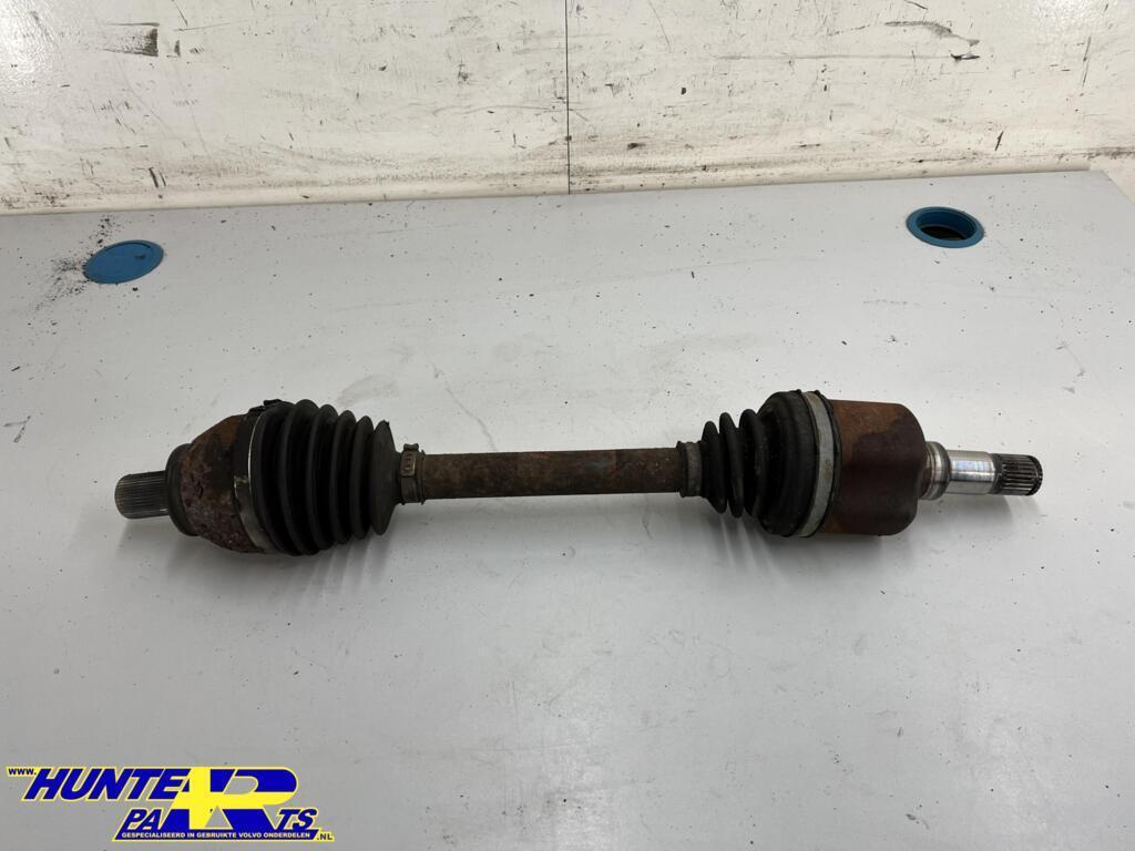 Aandrijfas LV Volvo S60/V60/V70 1.6 T4/T3 ('10-'17) 31367153, Gebruikt, Ophalen of Verzenden, Volvo, Volvo