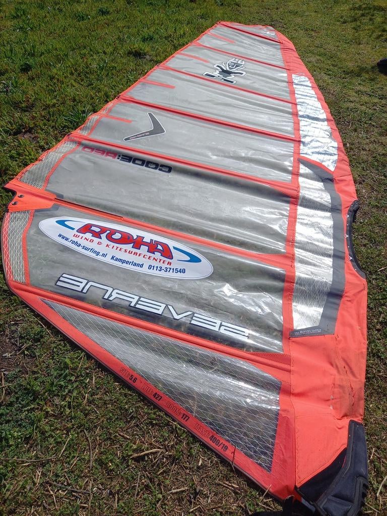 Severne code red 5,6 m2, Watersport en Boten, Windsurfen, Ophalen of Verzenden, Gebruikt, Zeil, Met draagtas