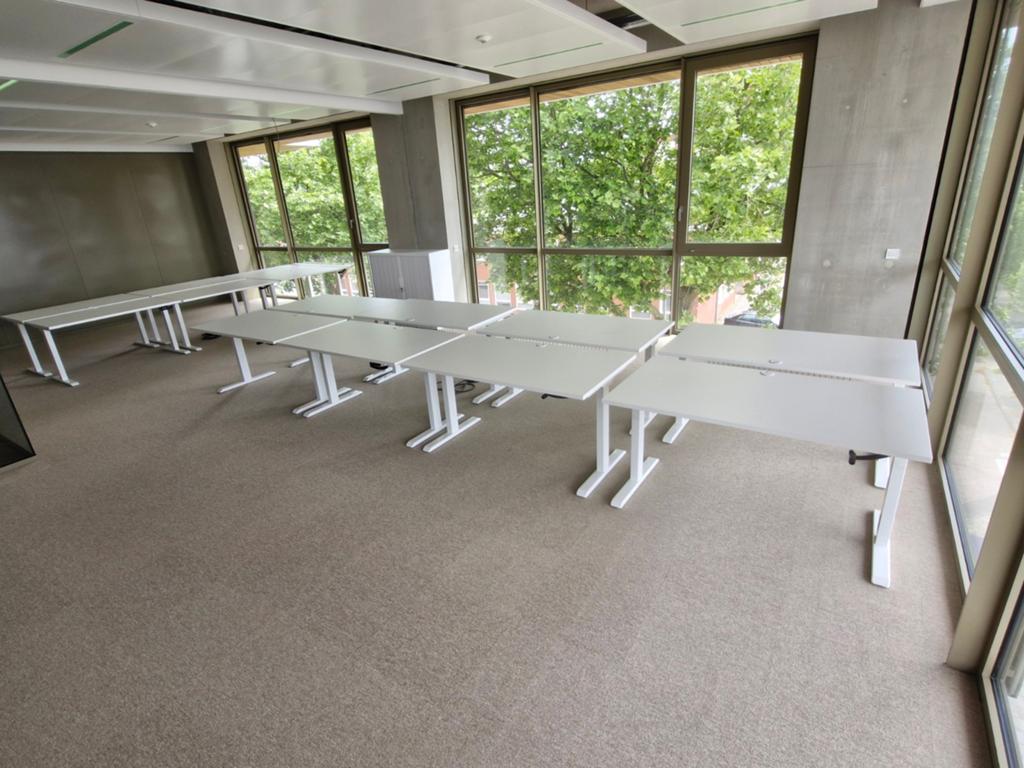 Nieuwe zit sta werkplekken, div kleuren en maten., Huis en Inrichting, Bureaus, Zit-sta bureau, Elektrisch, Nieuw, Ophalen of Verzenden