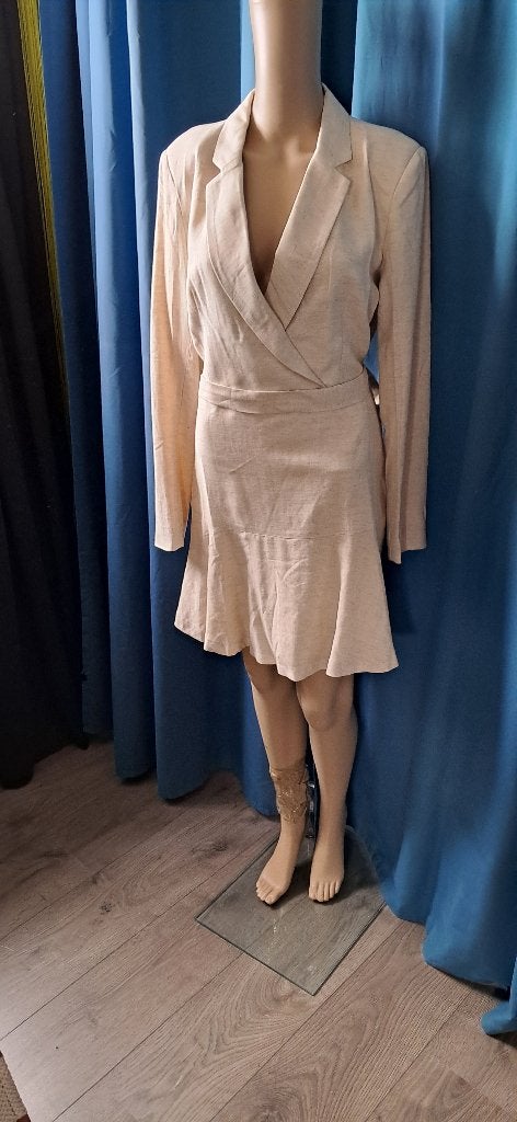 Beige wikkeljurk maat XL 40-42, Kleding | Dames, My Jewellery, Verzenden, Beige, Maat 42/44 (L)