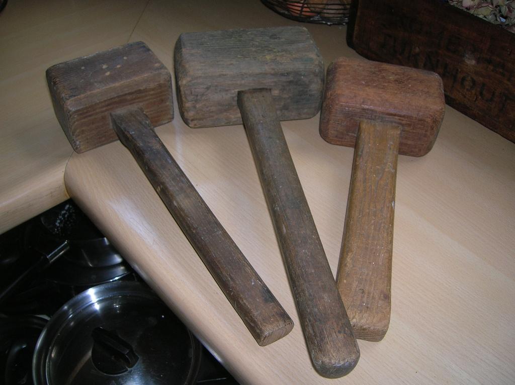3 x oude houten hamer / gebruikt  - 25,-- euro voor 3 stuks, Antiek en Kunst, Curiosa en Brocante, Ophalen of Verzenden