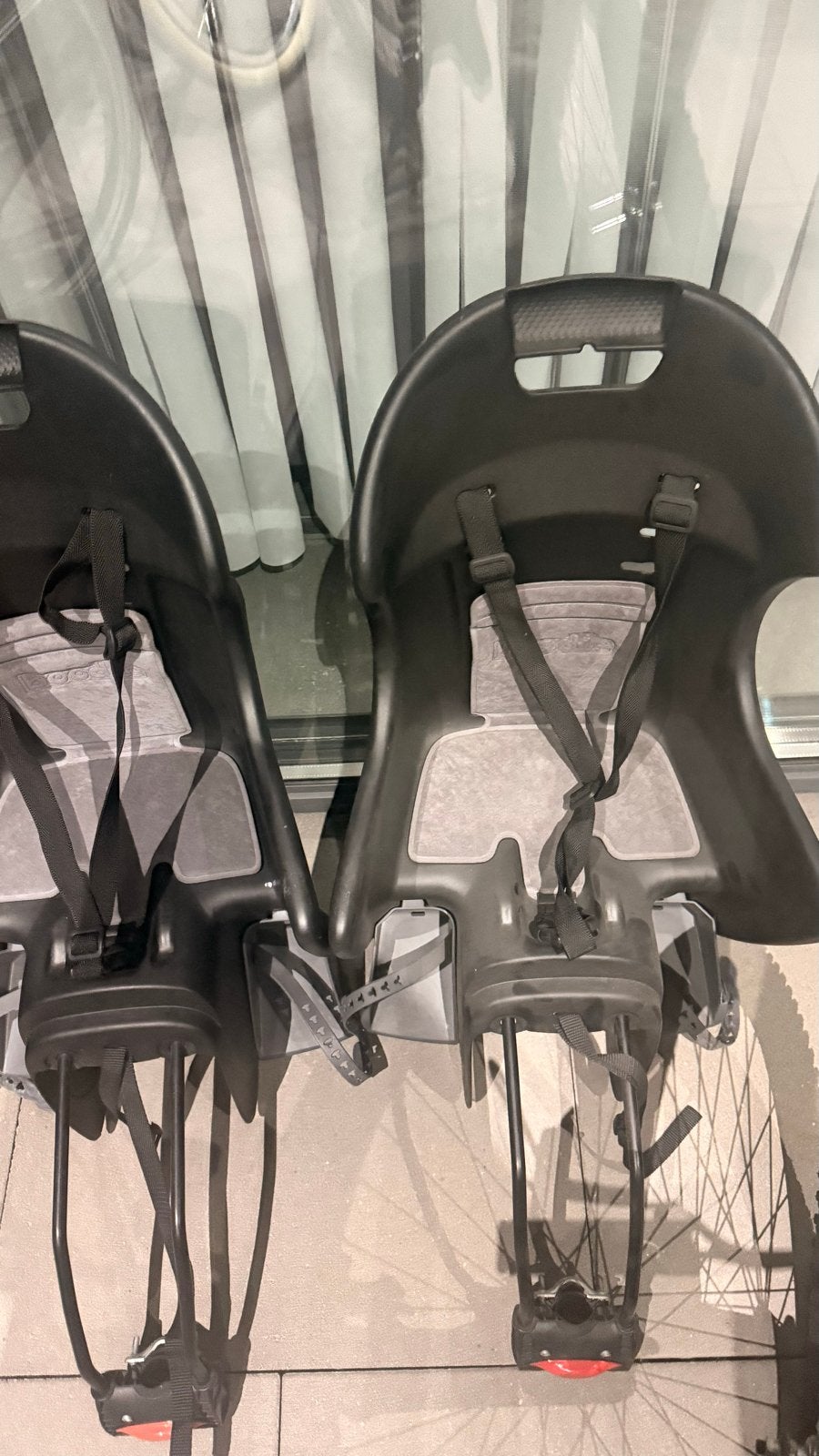 Polisport fietsstoeltjes (2 stuks) - Achterzitje, Fietsen en Brommers, 15 t/m 25 kg, Achterzitje, Ophalen of Verzenden, Gebruikt
