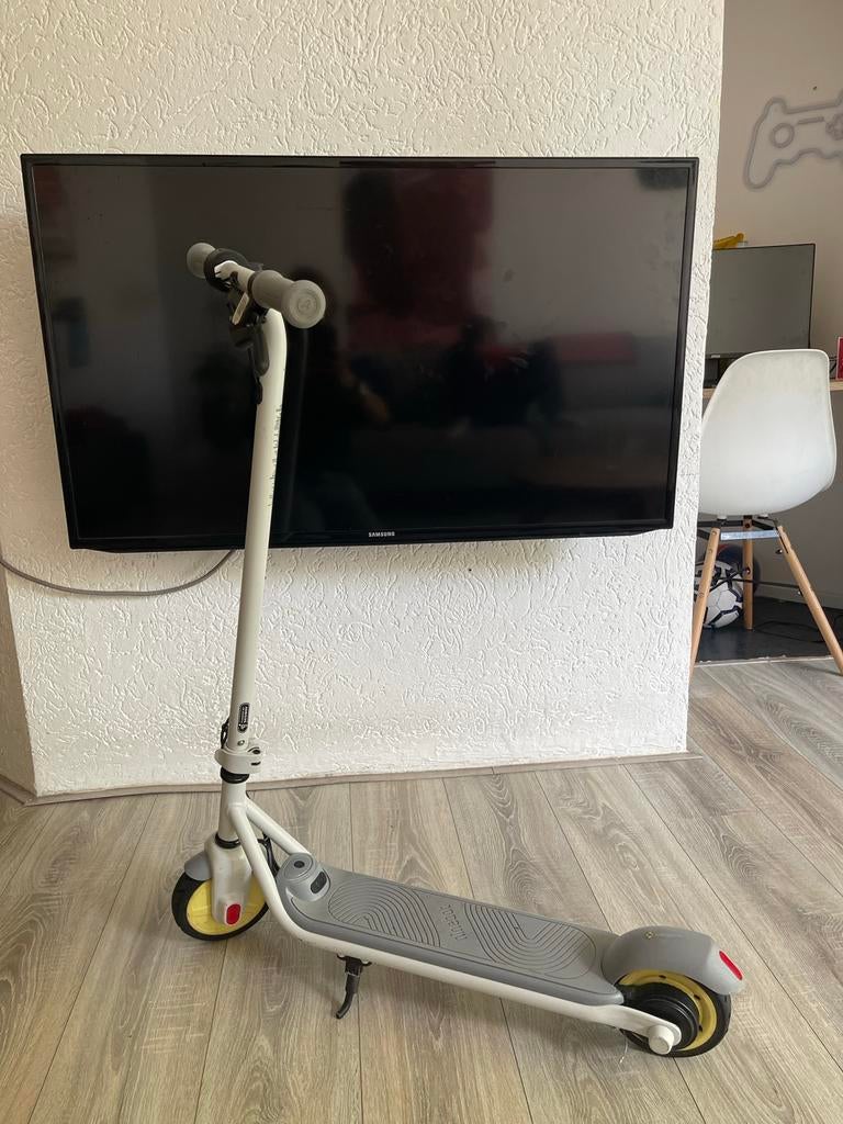Ninebot eKick Scooter ZING C10 Elektrische Step, Ophalen, Zo goed als nieuw, Elektrische step (E-scooter)
