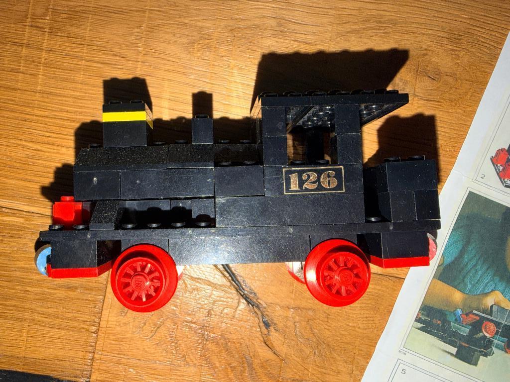 Lego 126 stoom locomotief trein, Kinderen en Baby's, Speelgoed | Duplo en Lego, Ophalen, Zo goed als nieuw