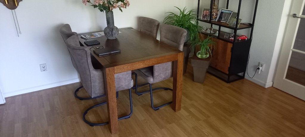 eethoek, Ophalen, Gebruikt, Stoelen stof en tafel wenge, 4 tot 6 stoelen