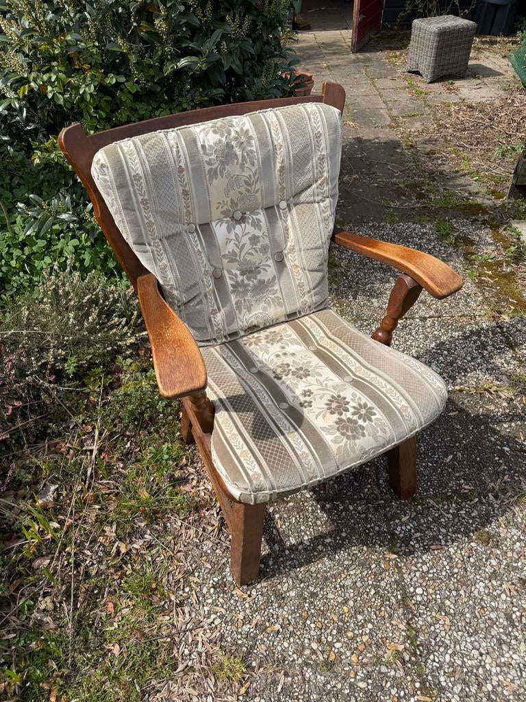 Stevige eikenhouten leunstoel, Ophalen