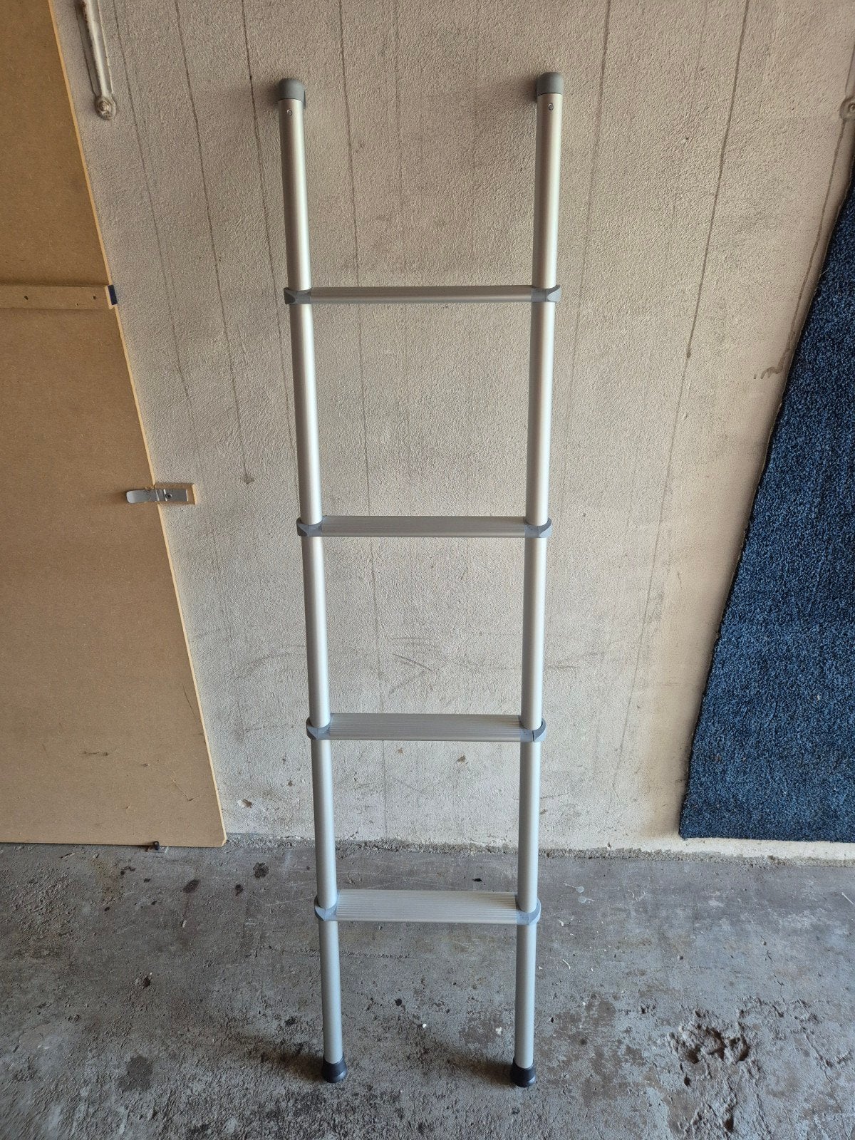Camperladder met 4 treden, Caravans en Kamperen, Ophalen, Nieuw