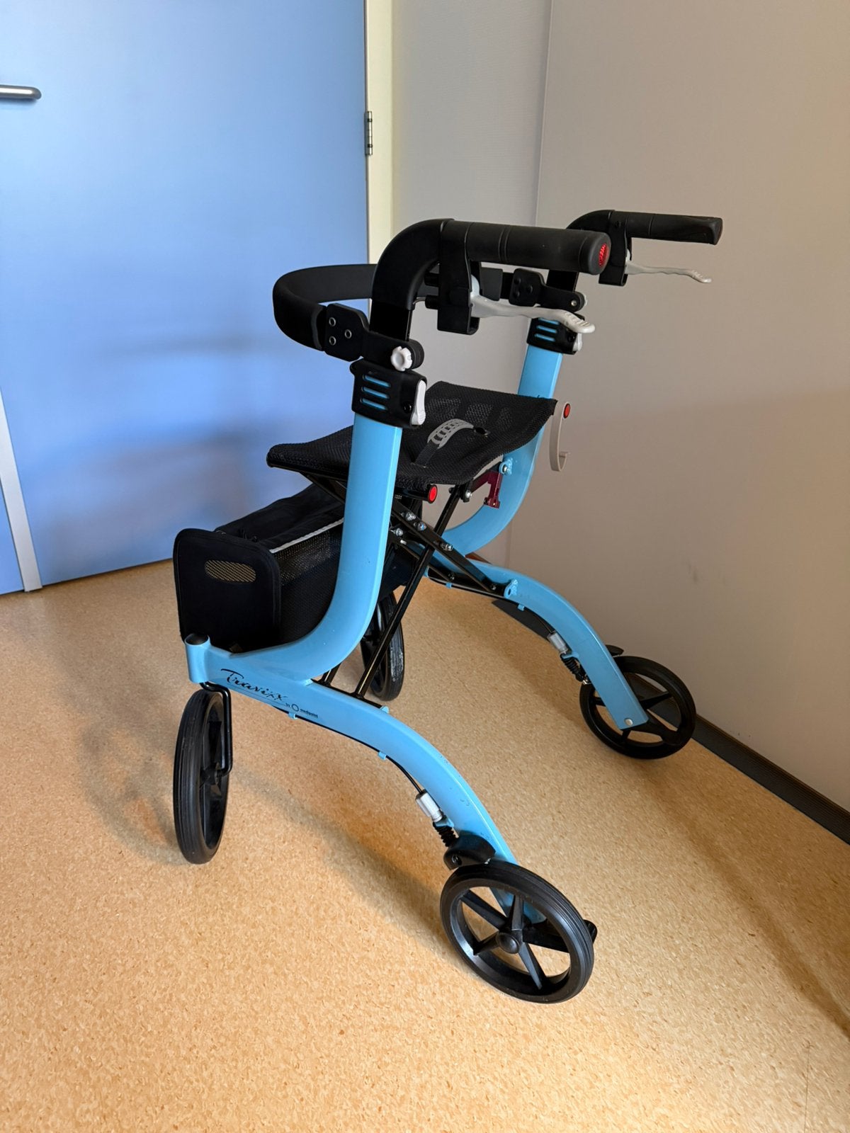 Rollator Travixx Classic - kite blue (M), Ophalen, Lichtgewicht, Zo goed als nieuw