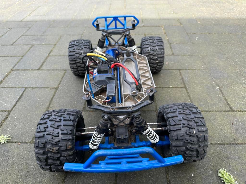 Traxxas Slash 4X4 VXL monster beetle, Hobby en Vrije tijd, Modelbouw | Radiografisch | Auto's, Ophalen, Gebruikt