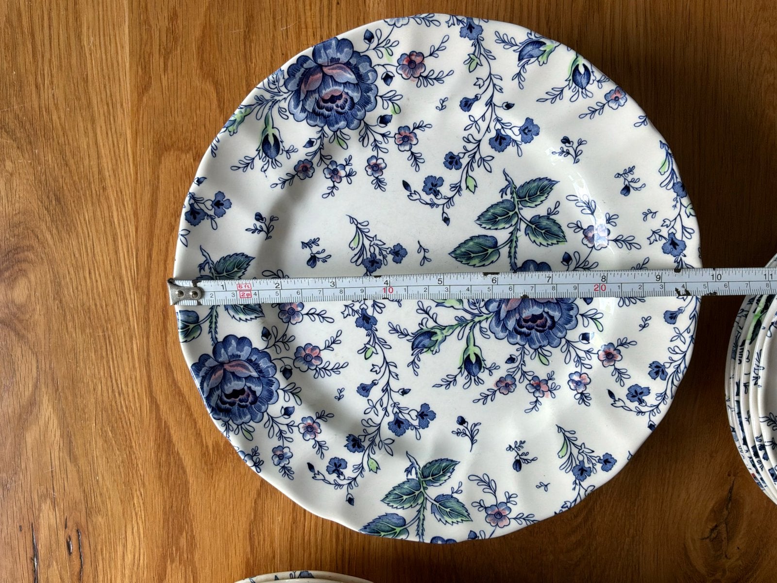 Johnson Brothers Rose Chintz borden, Overige merken, Ophalen of Verzenden, Zo goed als nieuw, Bord(en)