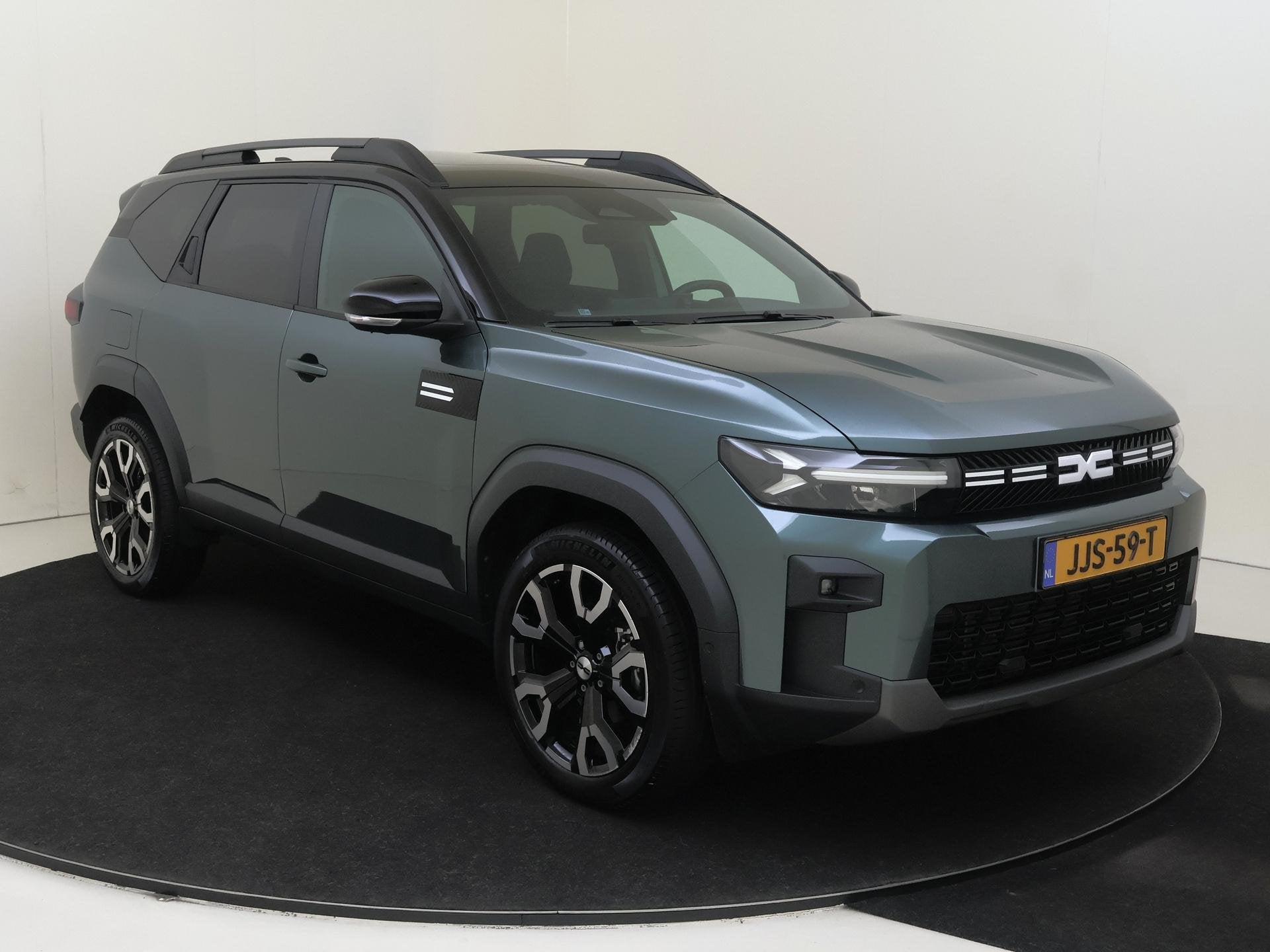 Dacia Bigster 1.8 Hybrid 155 Launch Edition | Automaat| Navi, Auto's, Stof, Gebruikt, Euro 6, Origineel Nederlands