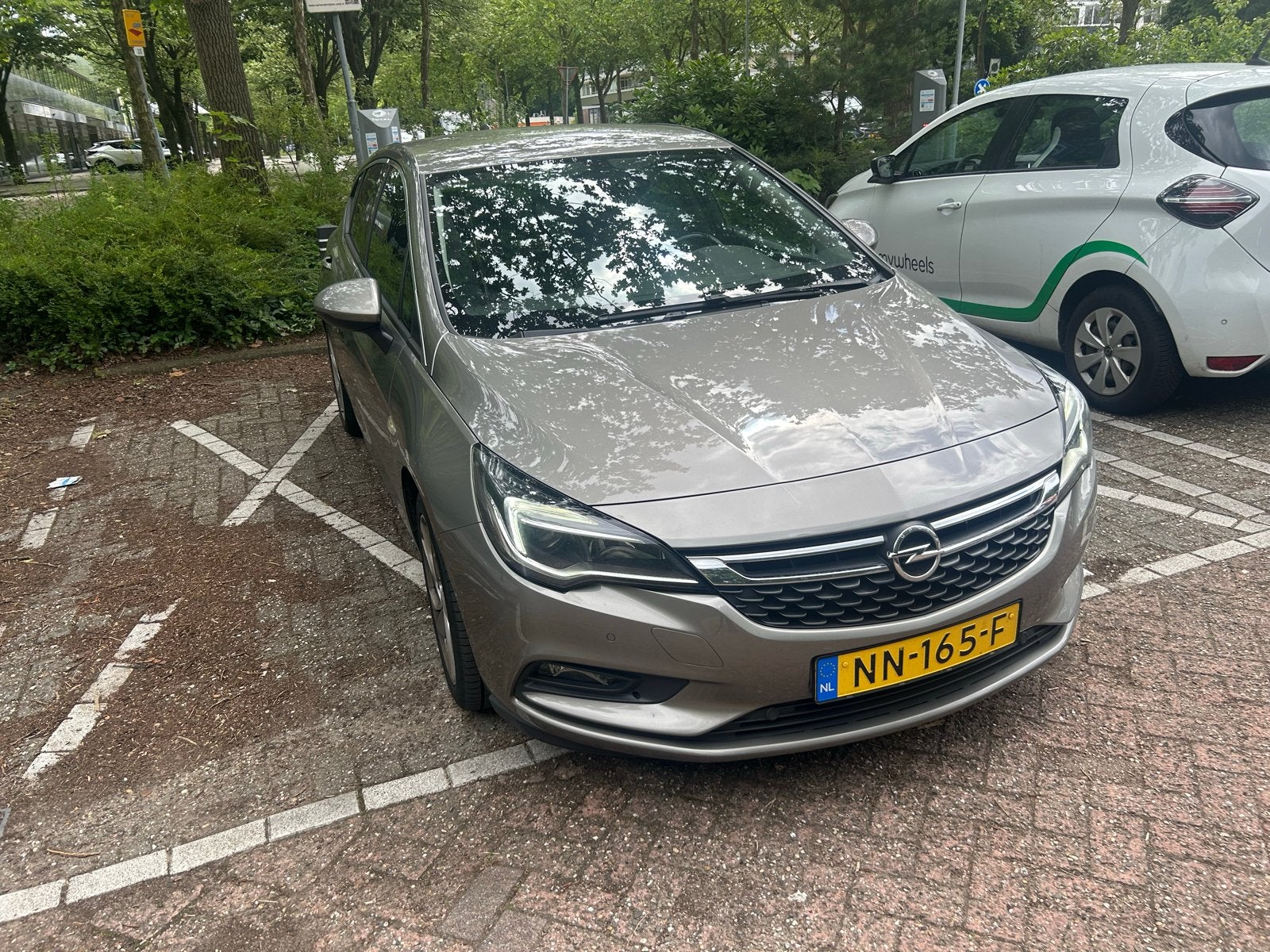Opel Astra 1.4 Turbo 110KW 5D 2017 Bruin innovation, Zwart, 4 cilinders, Bruin, Origineel Nederlands