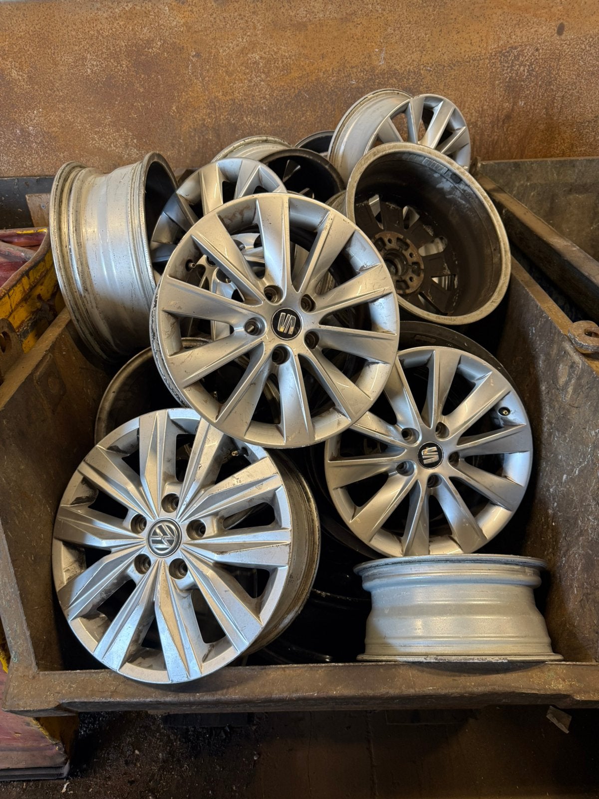 Inkoop van aluminium velgen  0618543249, Auto diversen, Ophalen, Zo goed als nieuw