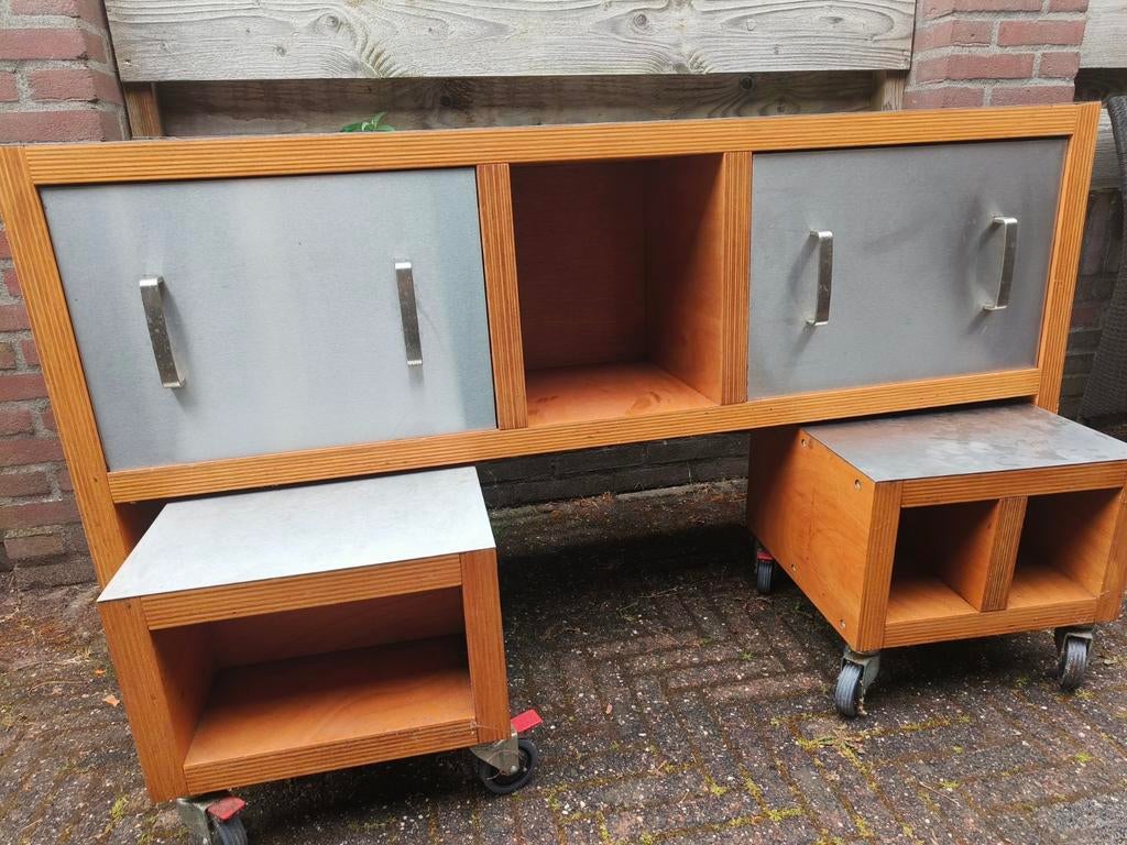 Te koop DJ meubel of dressoir. Uniek op maat gemaakt!, Ophalen