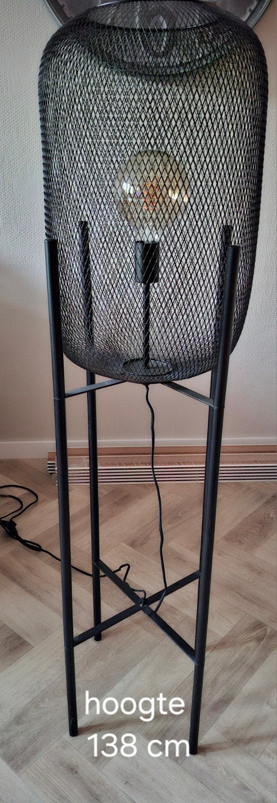 Staande schemerlamp, Huis en Inrichting, Lampen | Vloerlampen, Ophalen, Zo goed als nieuw, Metaal, 150 tot 200 cm