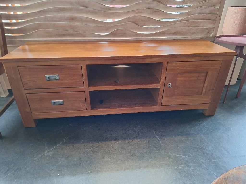 Mooi laag TV kastje in goede staat, Ophalen, 100 tot 150 cm, Warm hout, Onbekend