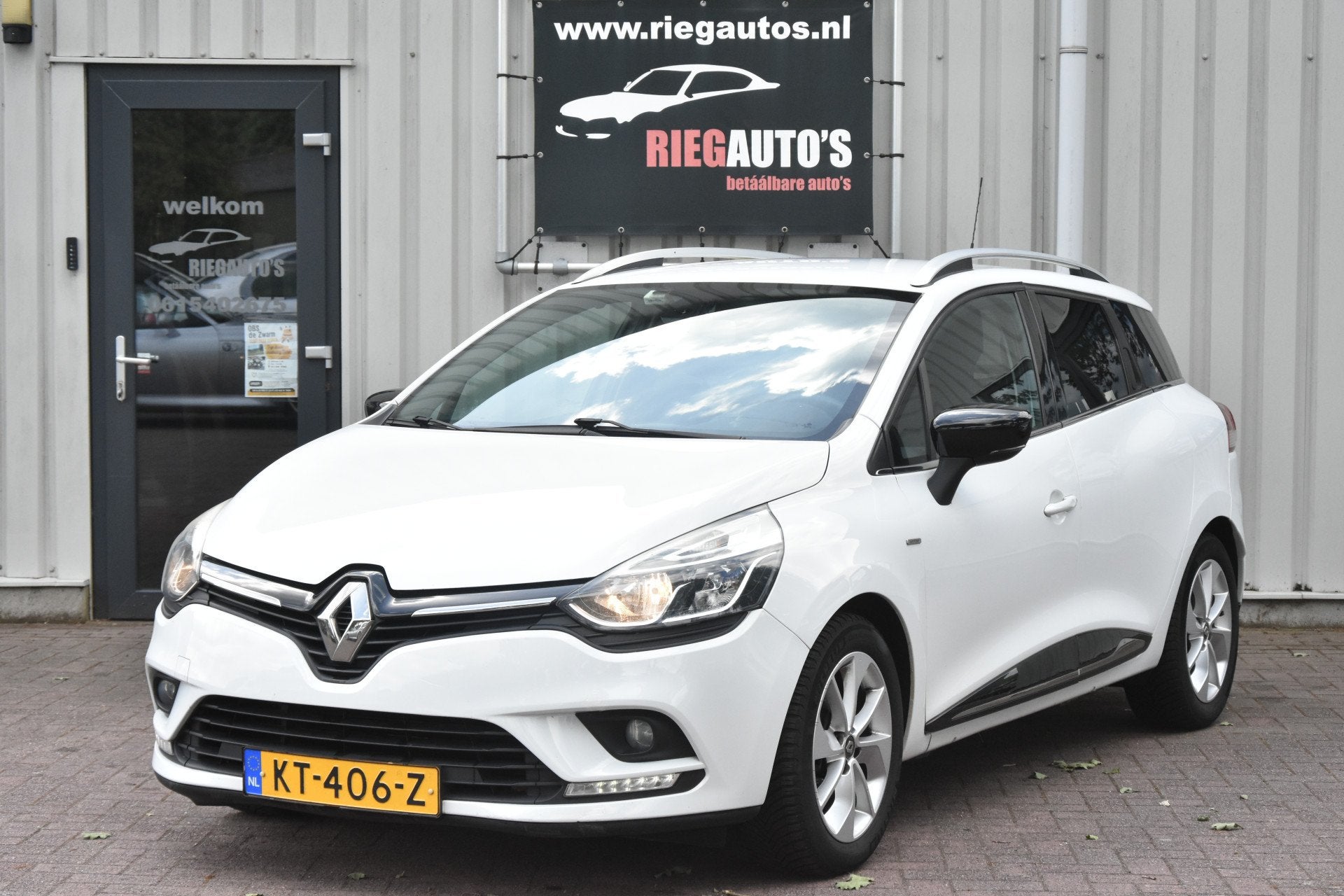 Renault Clio Estate 0.9 TCe Limited – 2016 | Origineel Ned, Auto's, Voorwielaandrijving, 898 cc, 1063 kg, Gebruikt