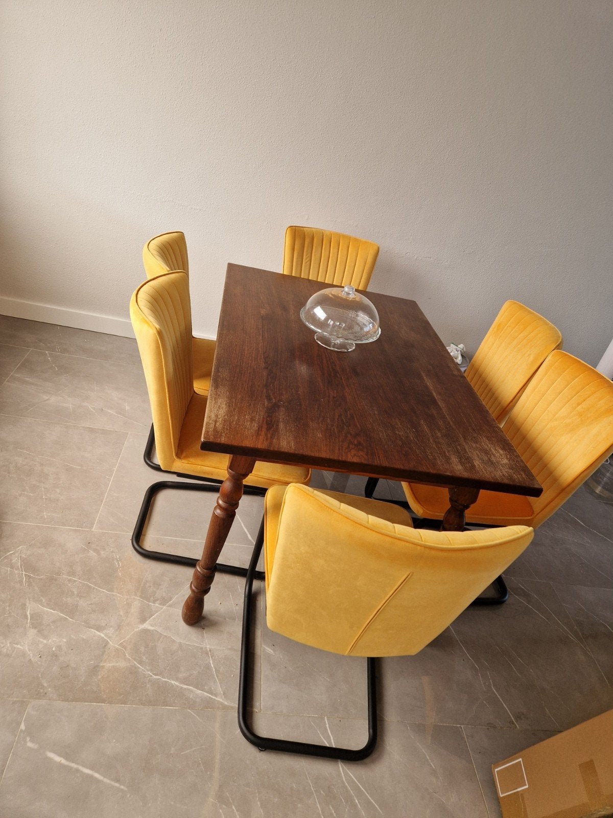 Eettafel met 6 eetstoelen - Geel, Huis en Inrichting, Tafels | Eettafels, Ophalen, Modern, Comfortabel, Gebruikt, 100 tot 150 cm