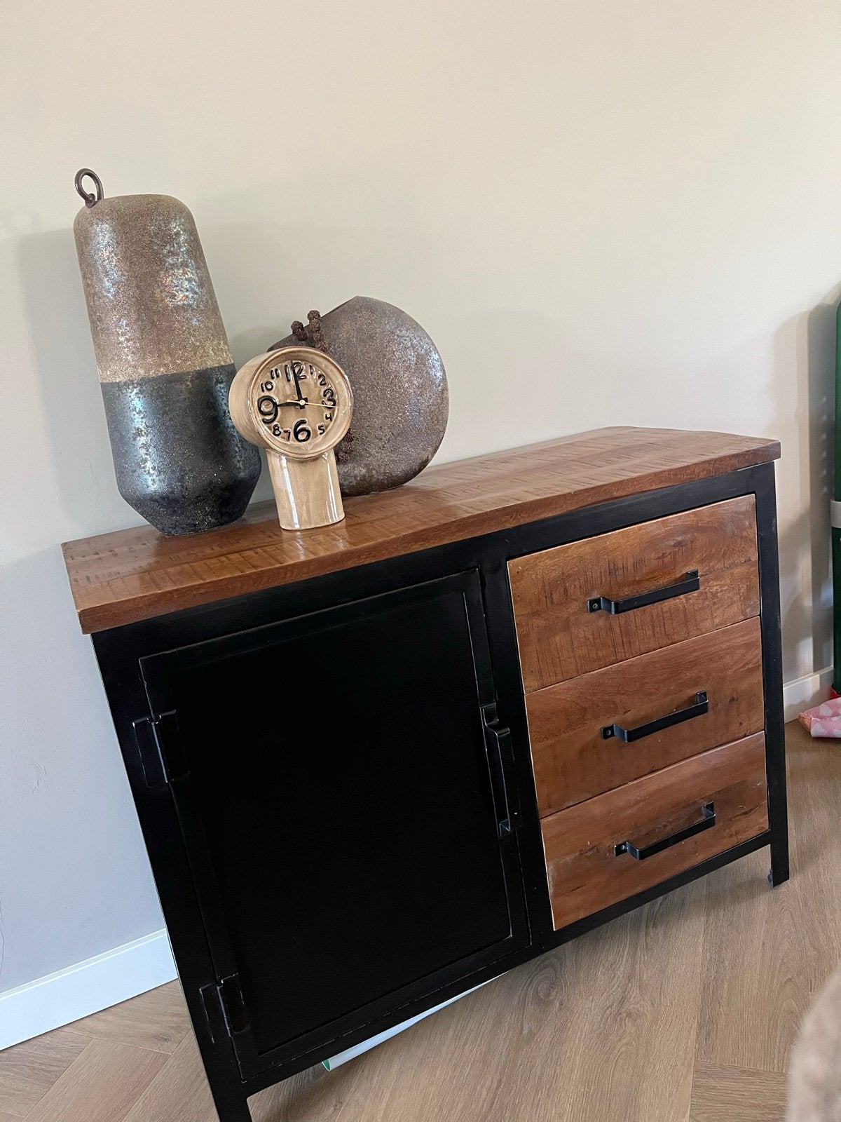 Kast, Ophalen, Zo goed als nieuw, Minder dan 150 cm, Minder dan 100 cm