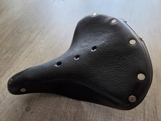 Te Koop: Brooks Dames fietszadel, Leer, Elektrische fiets, Ophalen of Verzenden, Zo goed als nieuw