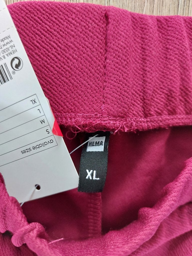 NIEUW: broek bordeaux rood Hema XL., Overige kleuren, Maat 46/48 (XL) of groter, Nieuw, Ophalen of Verzenden